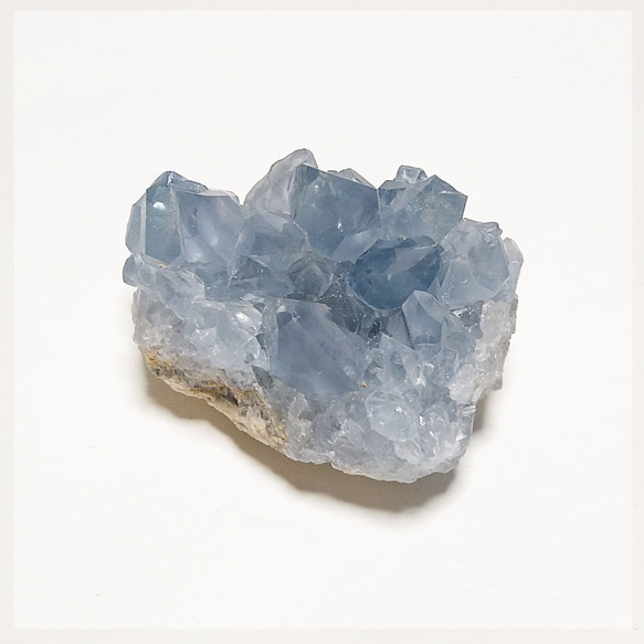 三角フォルムの天青石 Celestite セレスタイト クラスター 鉱物 原石 鉱石 天然石 02008 5枚目の画像