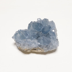 三角フォルムの天青石 Celestite セレスタイト クラスター 鉱物 原石 鉱石 天然石 02008 2枚目の画像