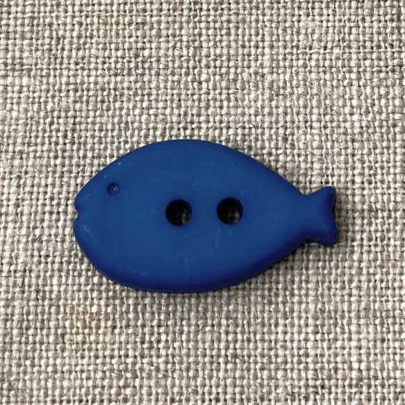 フランス ボタン23mm フィッシュ ブルー 3個 AH 海 夏 B-2828 魚 さかな マリン 入園入学 2枚目の画像