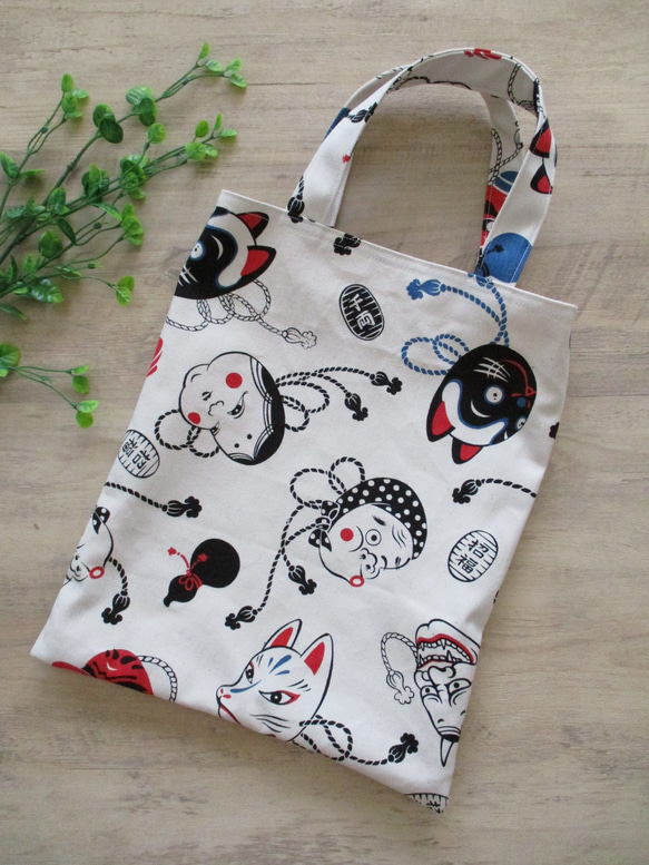 I*様 ひょっこり猫ちゃんのデニム風パッチワーク★トートバッグ＆キーケース　サコ I*様 ひょっこり猫ちゃんのデニム風パッチワーク☆トートバッグ
