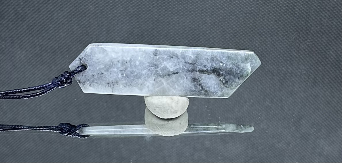 氷魄刀　糸魚川黒翡翠