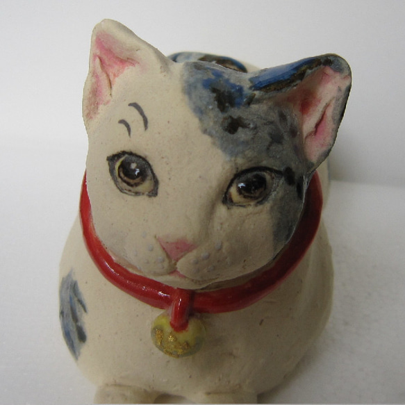 座り猫　1点物　陶器　猫　　置物　青縞の斑猫　c-2 4枚目の画像