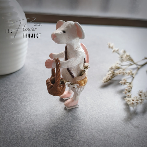 アート　ネズミ　ドライフラワー　置物　インテリア　工芸品　美術品　A1383 ねずみ 2 ミニチュア オブジェ 置物 粘土 ドライフラワー 立体