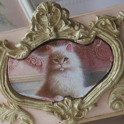 ヴィンテージ調　お嬢様猫の木製ボックス 5枚目の画像