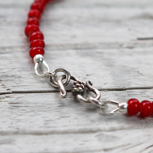 ホワイトハーツ（ホワイトハート）ブレスレット［レッド