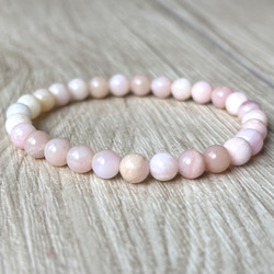 クィーンコンクシェル 猫型 デザインブレスレット 天然石ブレスレット