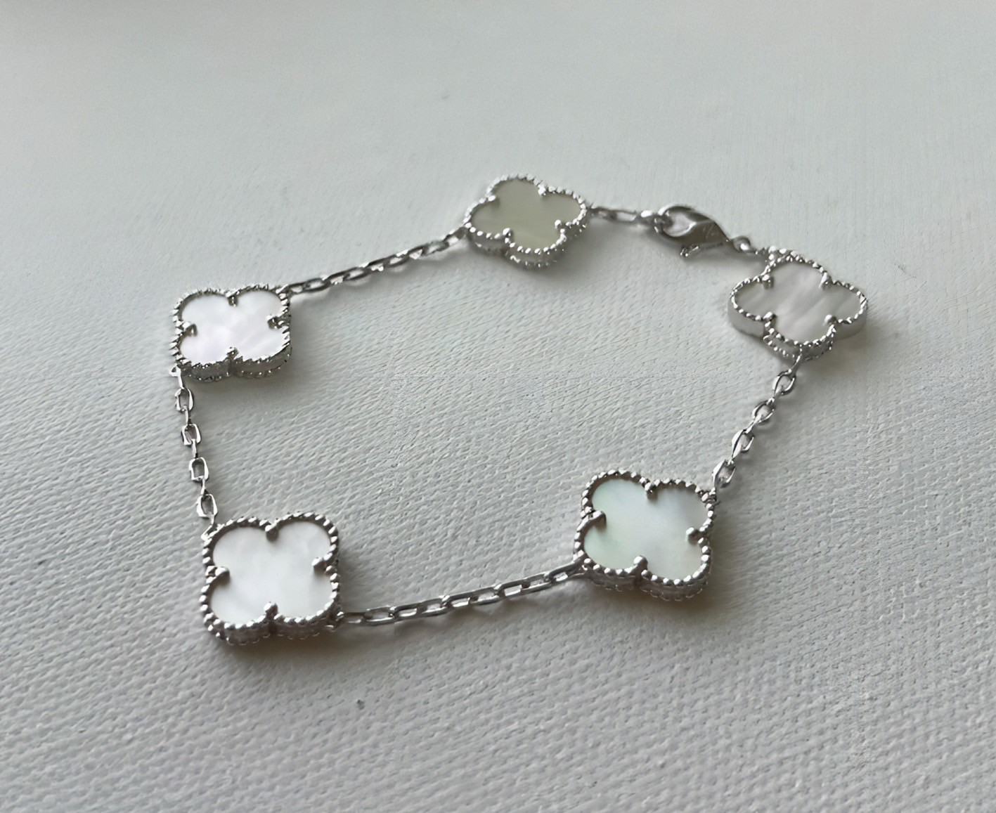 即日発送／ホワイトゴールド×マザーオブパール【宝石工房】希少品