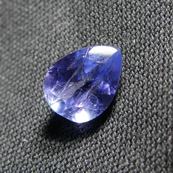 ⭐️感謝祭SALE⭐️ 0.6ct/0.1g 超高品質タンザナイト 天然石 ルース ケース入り 364 2枚目の画像