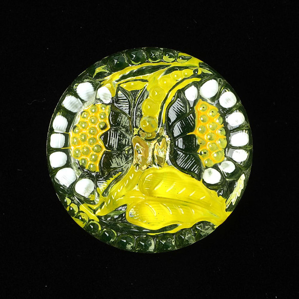 レモン色 ひまわりのガラスボタン 2.7cm 3枚目の画像