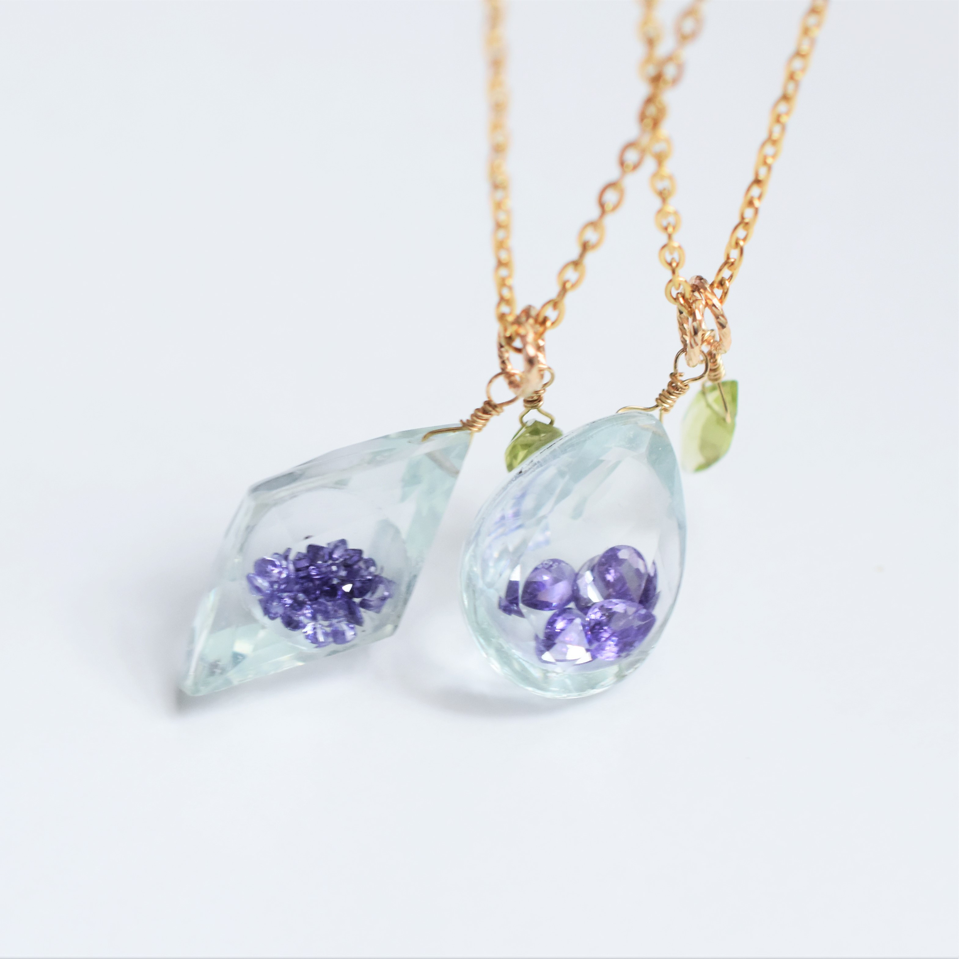 【限定数のみ】希少！ フローティング  ブルージルコン　ペリドット付　サージカルステンレスネックレス50cm