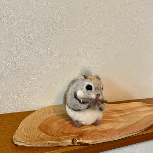 エゾモモンガ 羊毛フェルト よっちみかん 通販 16197598｜Creema(クリーマ)