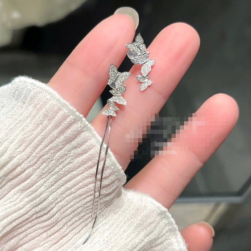 サイン・掲示用品 パネル 蝶々モチーフ アンバランスピアスk18 | ochge.org