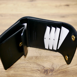 イタリアンレザーのコンパクトなお財布　ポケットウォレット　ブラック 5枚目の画像