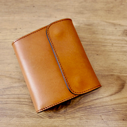 イタリアンレザーのコンパクトなお財布　ポケットウォレット　ブラウン 1枚目の画像