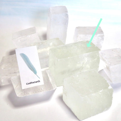 カルサイト　砂糖菓子みたい。 美しい鉱物標本】砂糖菓子のようなカルサイト／160グラム その他