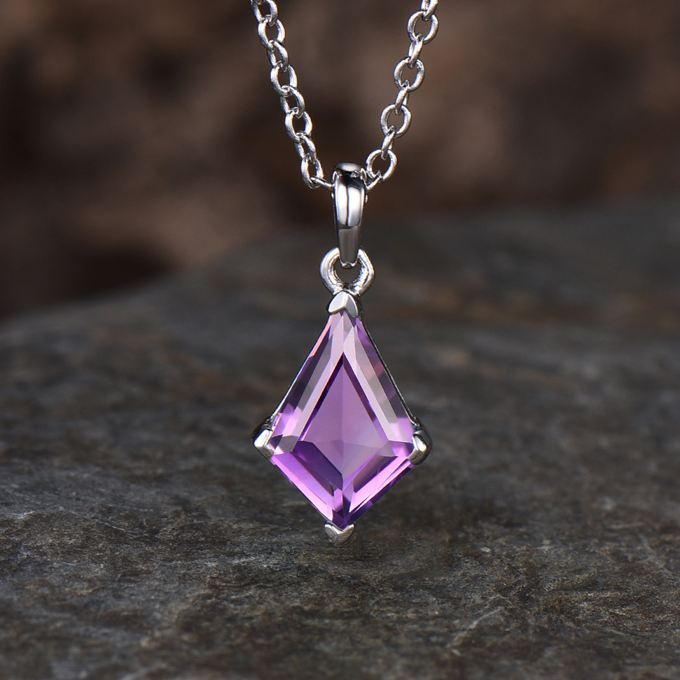 2月の誕生石「葡萄みたいな」アメジストクラスター☆アリゾナ産