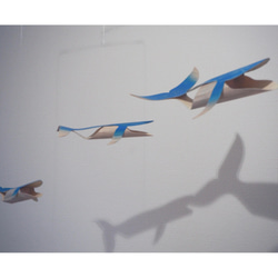 親子クジラのモビール　青のグラデーション仕上げ　海　木製 11枚目の画像