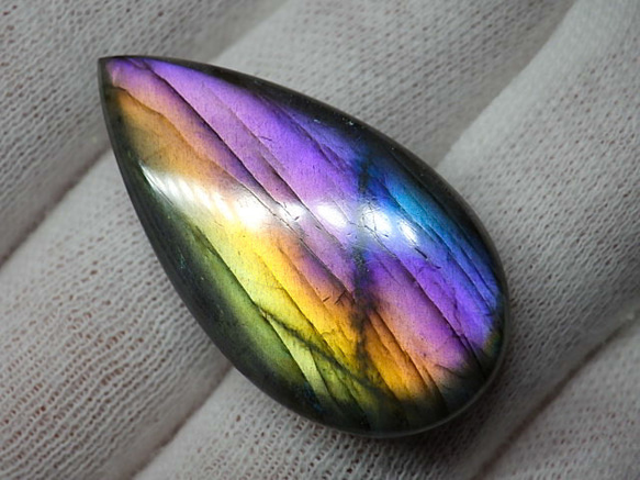 ☆極美豊彩☆レインボーラブラドライト☆32.6ct/34.2mm☆宝石質