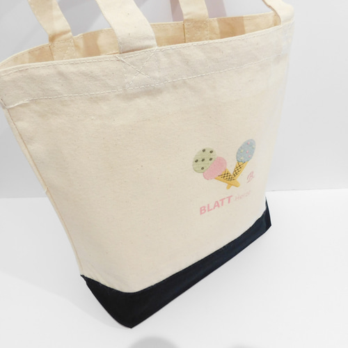 可愛いアイスクリームの刺繍風プリント入りトートバッグ トートバッグ