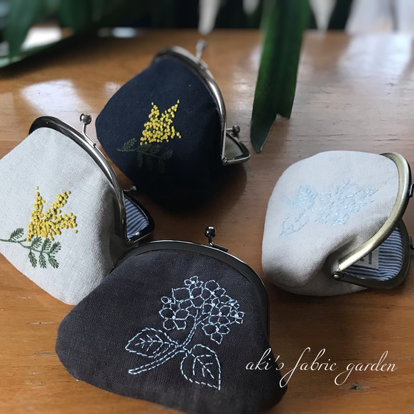 紫陽花　ボタニカル　手刺繍　リネンのがま口　 5枚目の画像