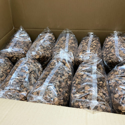 ヤシガラ ハスクチップ 5L × 30袋 セット 全部で150L Amazon | Goldlife ヤシガラチップ 5L × 30袋 セット 全部で150L