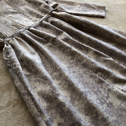 正絹紬のピンタックワンピース　シャツワンピース　白紫　着物リメイク 9枚目の画像
