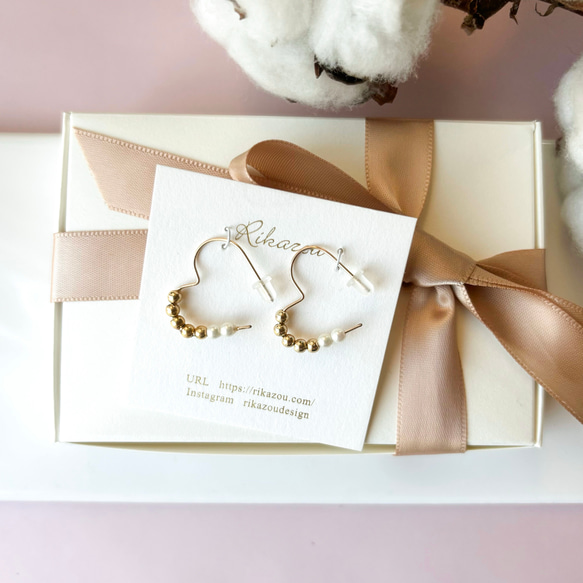 【ラッピング付き✴︎*】大人の可愛いが叶う★14kgfハートフープ2cm（小さい方）*:★イヤリング変更可能 1枚目の画像