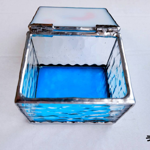 ステンドグラス 小物入れ 「白くまの夏休み☆ミニBOX」 フリー