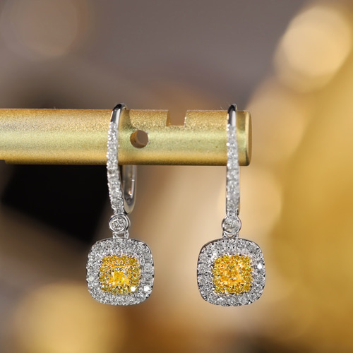 天然ダイヤモンドピアス0.6ct k18