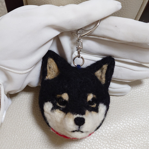 柴犬 羊毛 羊毛フェルト キーホルダー ハンドメイド 黒柴 羊毛フェルト