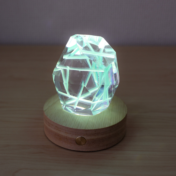 レジン立体作品ディスプレイ用LED台座(暖色/寒色)単品販売 USB給電式 バッテリー搭載 無段階調光可 10枚目の画像