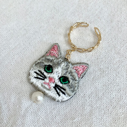 揺れる猫さん刺繍とパールのリング✩.*˚ 6枚目の画像