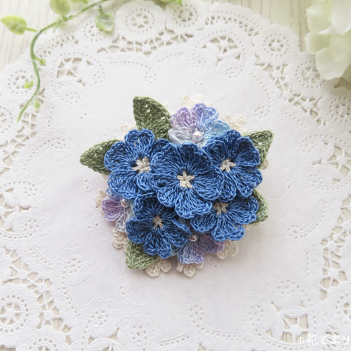 レース編み アメリカンブルーのブローチ *コサージュ* ブローチ 花
