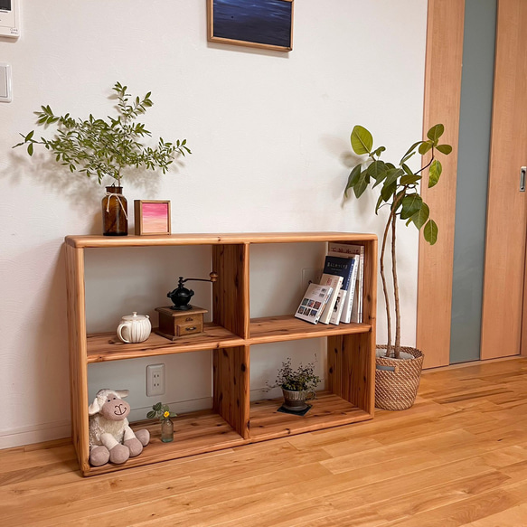 【全ての角が丸い】 木製　本棚　十字型　収納棚 カラーボックス　飾り棚　絵本棚　シェルフ　杉材（四升）サイズオーダー可 カウンター　手元隠しカウンター K2440340673(18720円)