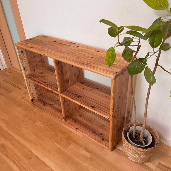 【全ての角が丸い】 木製　本棚　十字型　収納棚 カラーボックス　飾り棚　絵本棚　シェルフ　杉材（四升）サイズオーダー可 カウンター　手元隠しカウンター K2440340673(18720円)