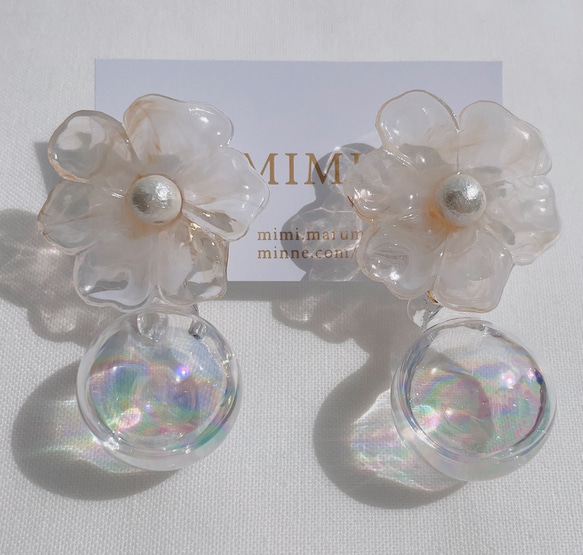 お花×しゃぼん玉　クリア　ミルクティー　コットンパール　ガラスドーム 1枚目の画像
