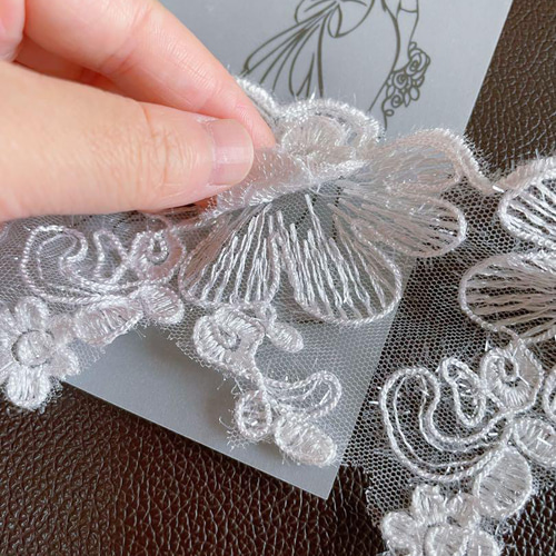 X226 白色キラキラ立体花柄刺繍チュールレース生地 手芸用品 レース