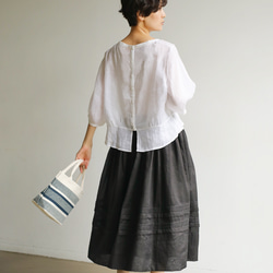 女性化、醒目的蕾絲襯衫，半袖，亞麻，白色，230615-1 第6張的照片