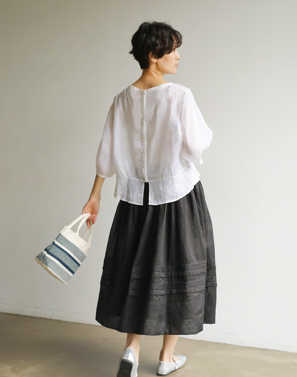 女性化、醒目的蕾絲襯衫，半袖，亞麻，白色，230615-1 第6張的照片