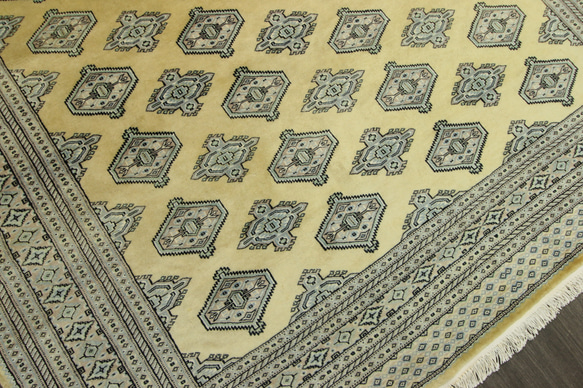 訳ありSALE品　大判　カシミリアン工房　ヴィンテージ　パキスタン手織り絨毯　リビングラグ　200x250cm　＃167 4枚目の画像
