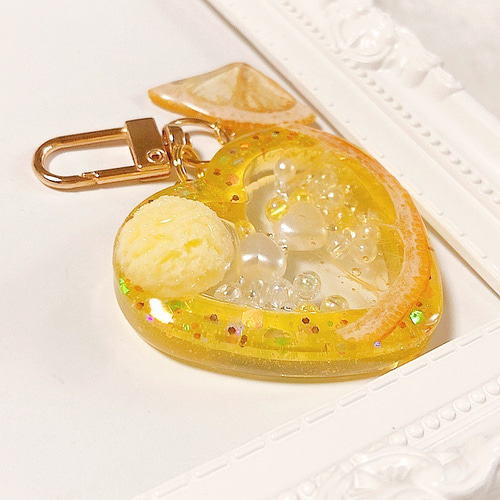 優先配送 レモンソーダハートシェイカー◇シャカシャカキーホルダー 押し チャーム