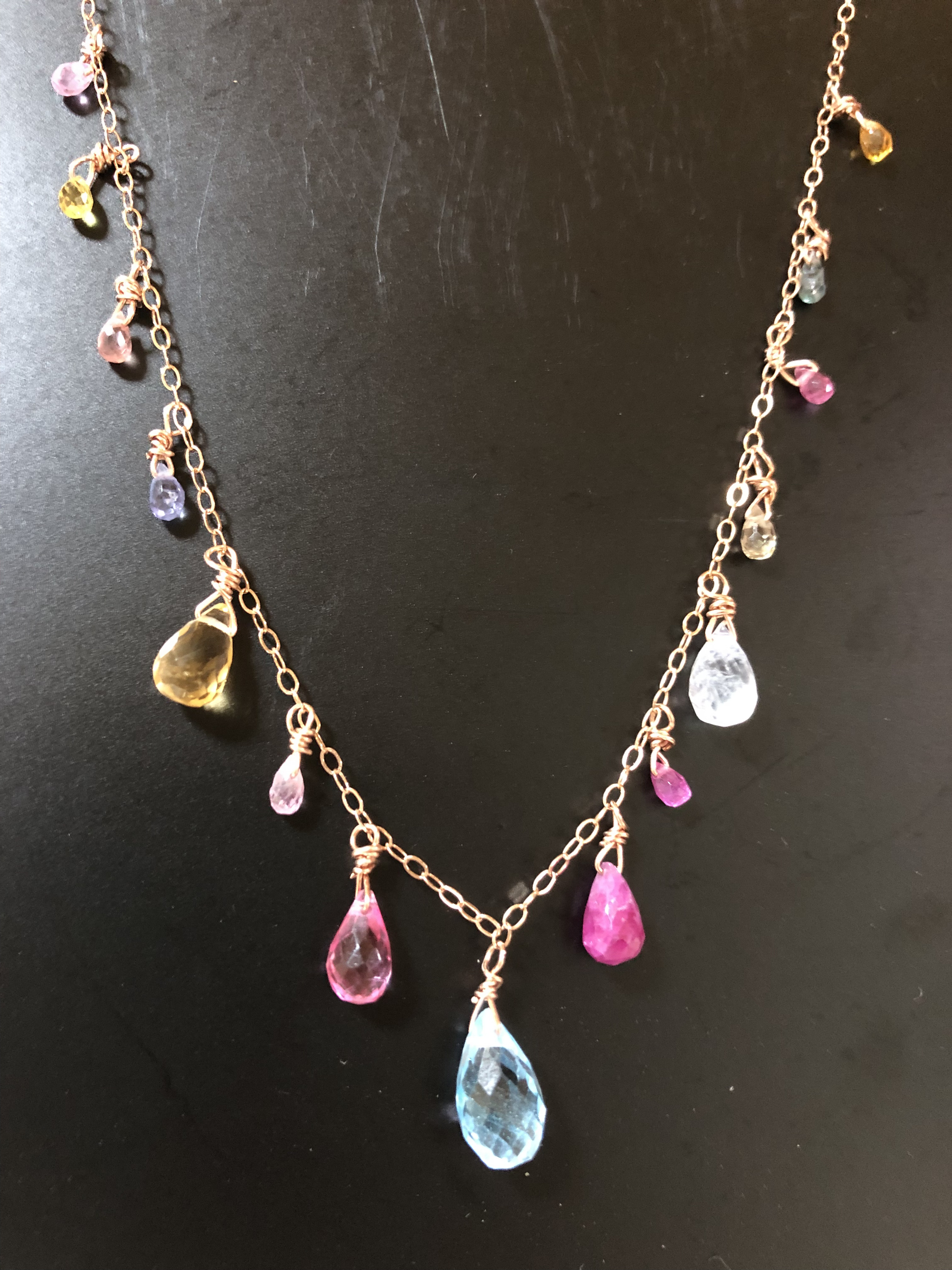 リュクスな天然石ネックレス　高品質AAA&AAaの天然石使用