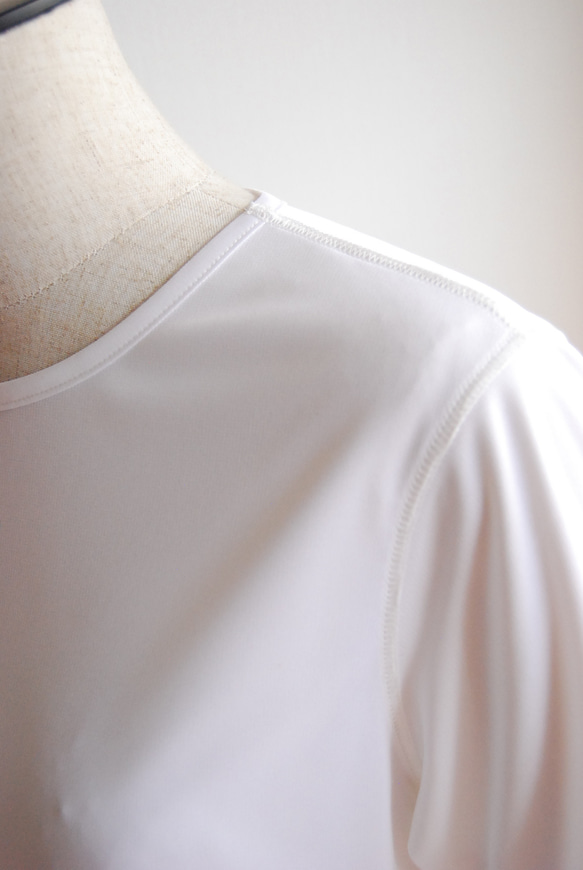 【素肌至上】サラッとしなやか肌に優しい高機能素材（Tシャツ：半袖） 6枚目の画像