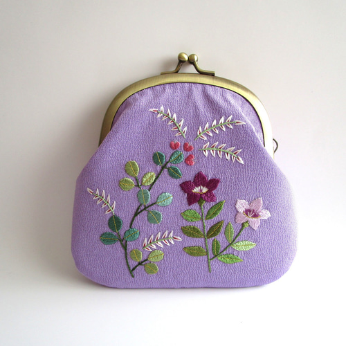 【新品】Elizabeth Scarlett 蓮の花刺繍ポーチ　日本未入荷 新品】Elizabeth Scarlett 蓮の花刺繍ポーチ 日本未入荷