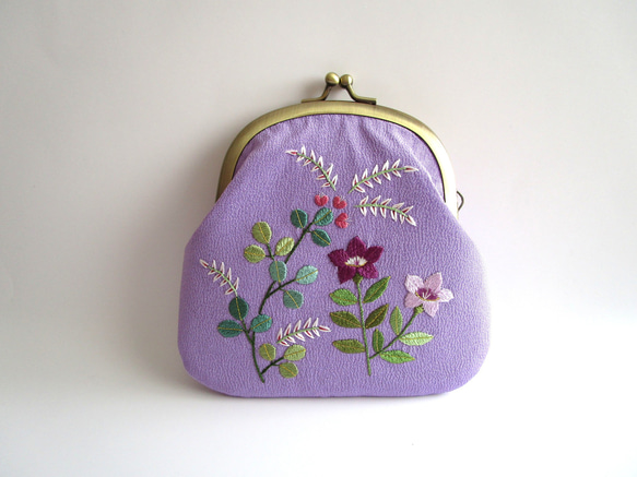 日本刺繍 』＊桔梗と萩＊ がま口ポーチ・化粧ポーチ◇ラベンダー