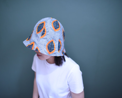 tomoyo.tomo.リバーシブル·アフリカ布チューリップハット 26枚 リバーシブル·アフリカ布チューリップハット⑬ 製作relief.my03