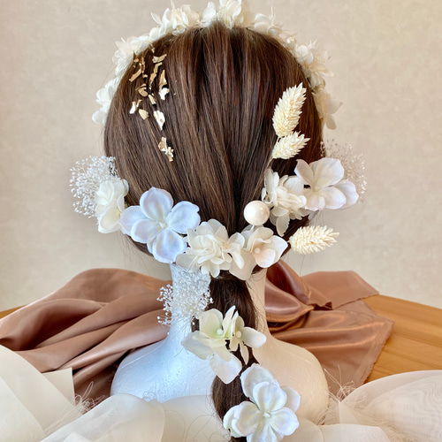成人式 卒業式 結婚式 バニラホワイトカチューシャ×ホワイト