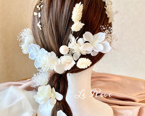 B.3♡ホワイトパールカチューシャ♡成人式 卒業式 成人式 卒業式 結婚式 バニラホワイトカチューシャ×ホワイト
