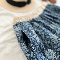 ゴムタックスカート　ウイリアムモリスバニーサックルネイビー 4枚目の画像