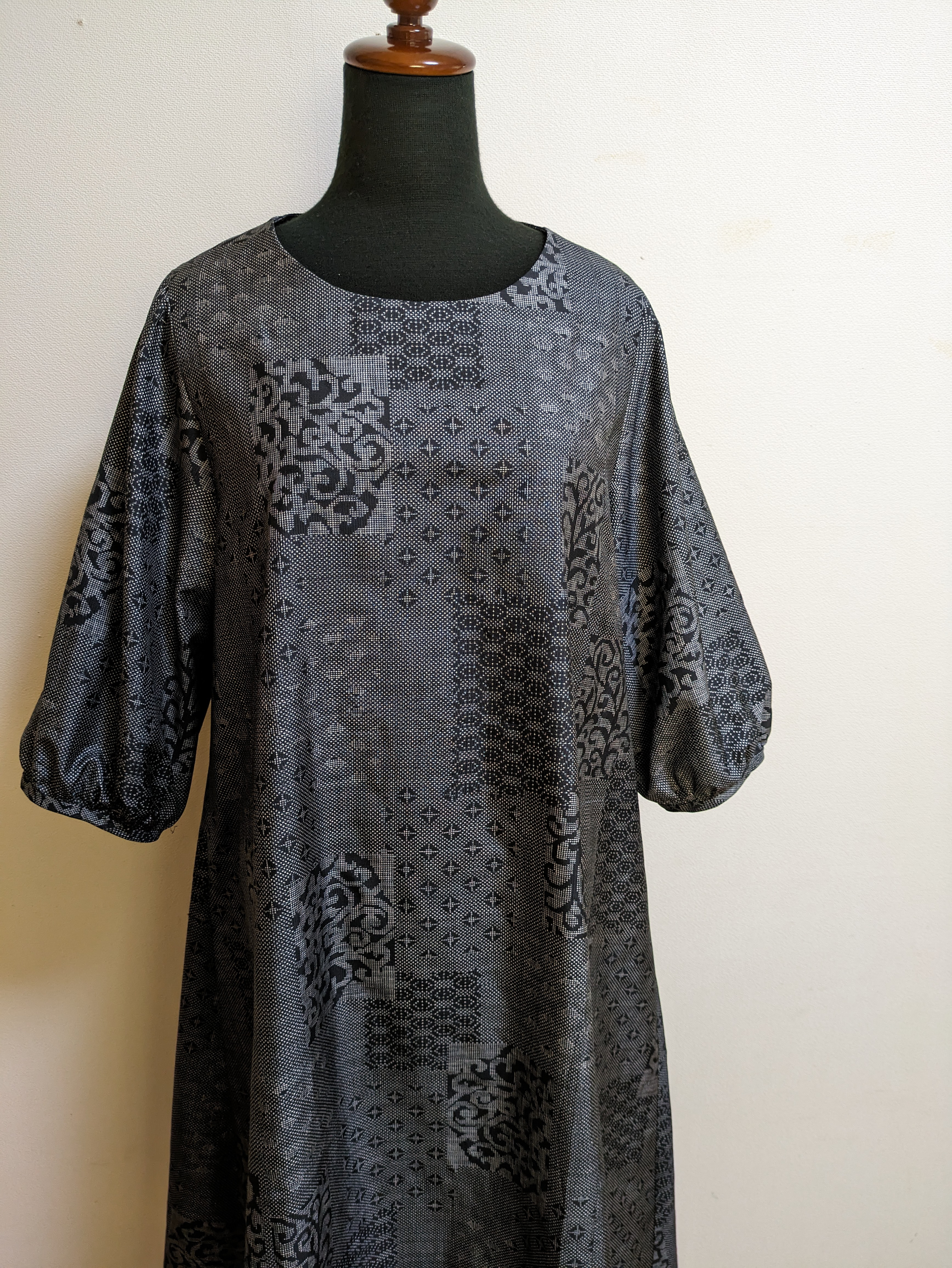 SOLD　着物リメイク　ワンピース　大島紬　M〜L